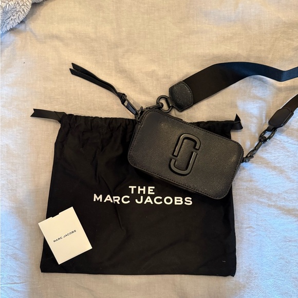 Marc Jacobs Handbags - Marc Jacob’s Camera Bag